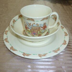 Bunnykins Royal Doulton 1936, Bone China 3 pcs Dinner set-plate, bowl and mug.